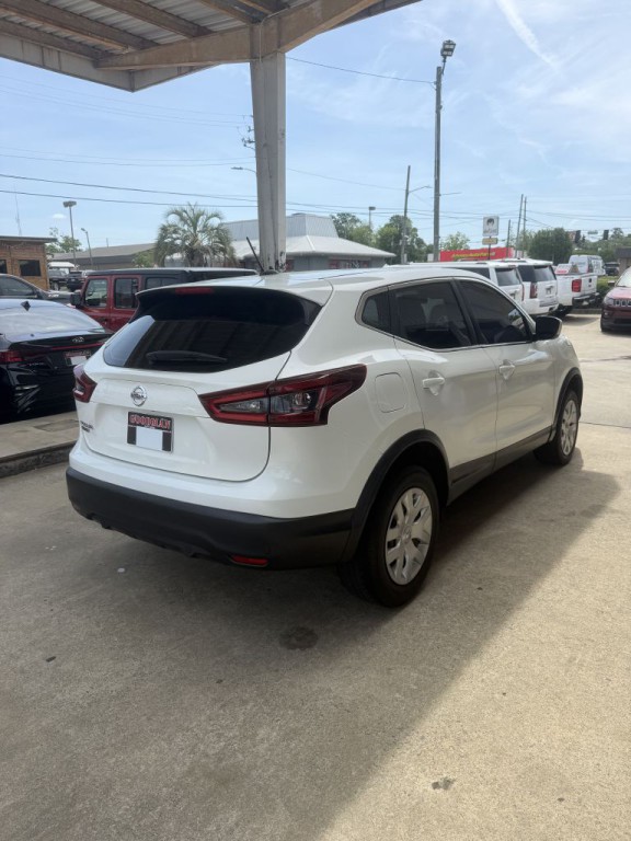2019 Nissan Rogue Image 12