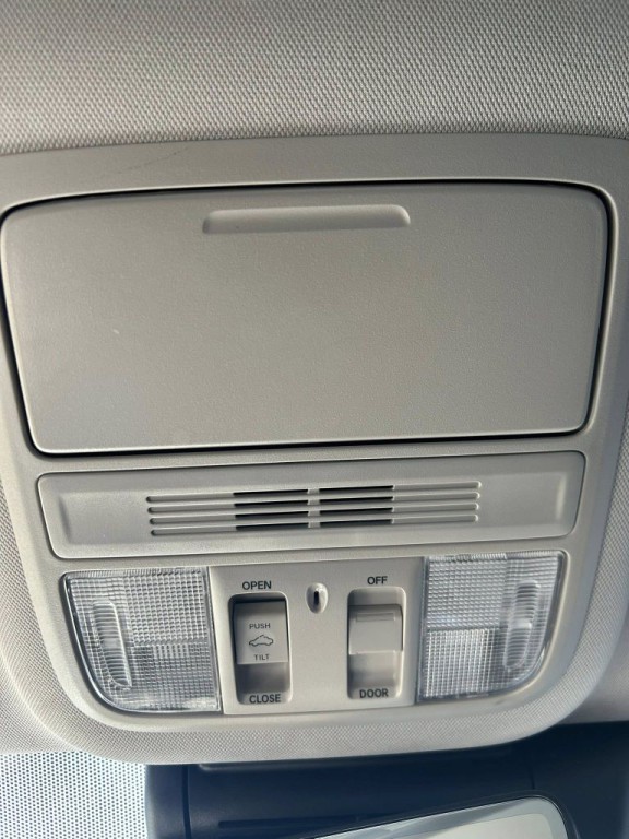 2021 Honda Accord Image 6