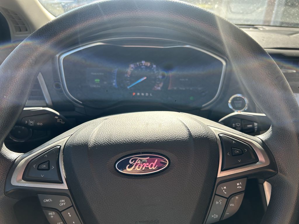 2019 Ford Fusion Image 9