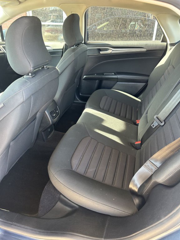 2019 Ford Fusion Image 11