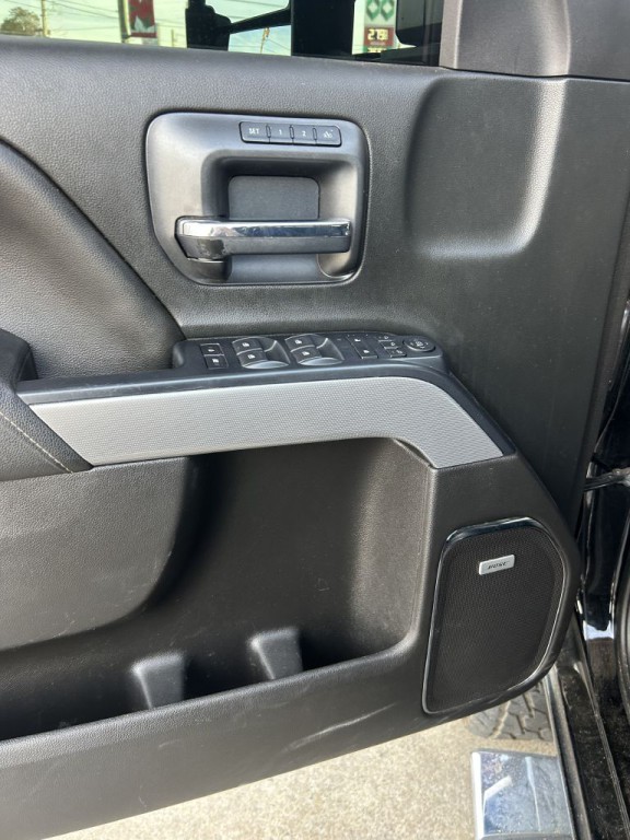 2018 Chevrolet Silverado 1500 Image 8