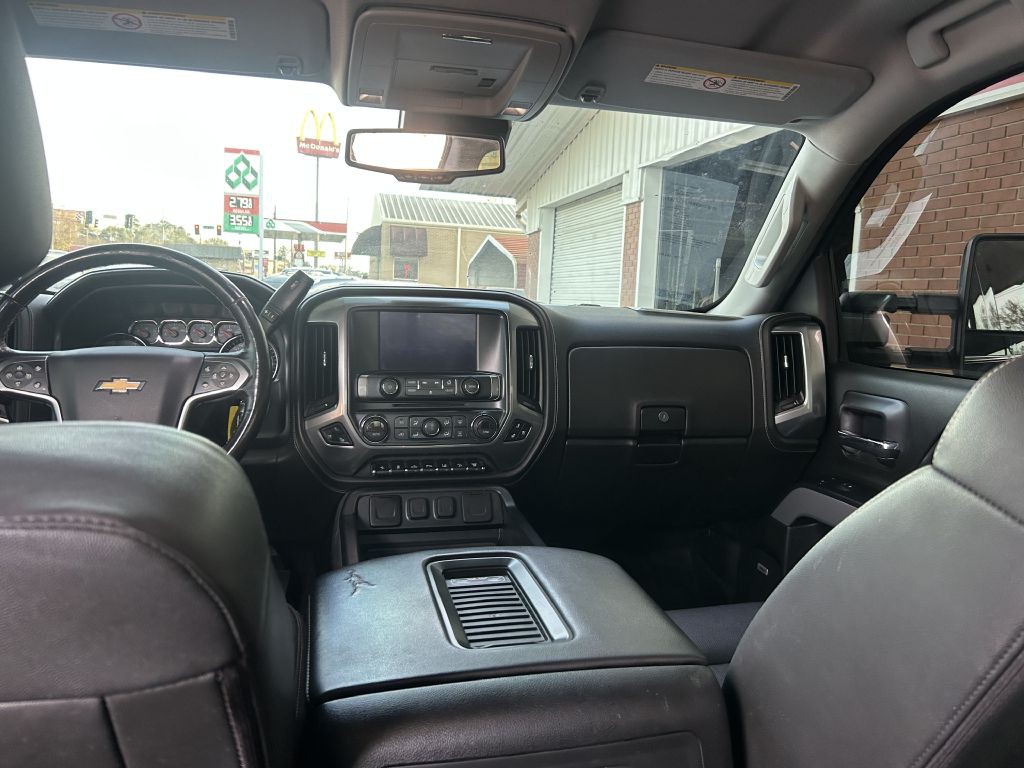 2018 Chevrolet Silverado 1500 Image 11