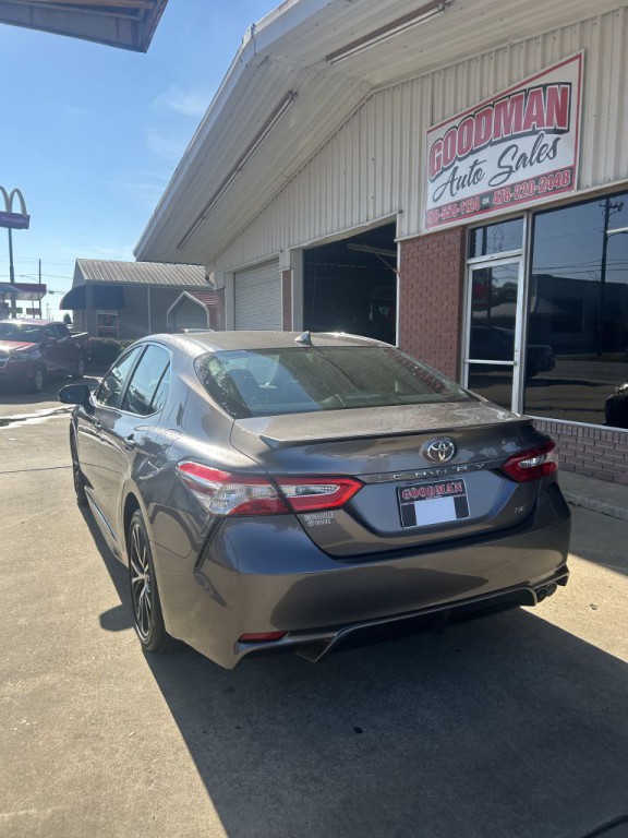 2020 Toyota Camry Image 7