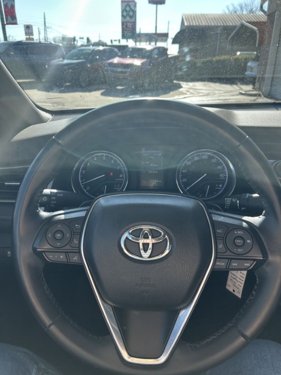 2020 Toyota Camry Image 10