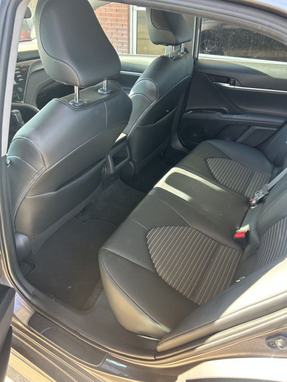 2020 Toyota Camry Image 13