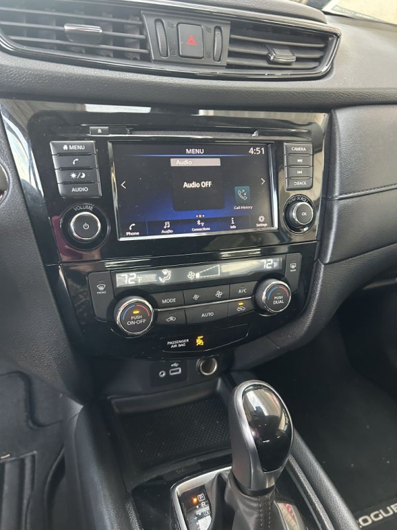 2020 Nissan Rogue Image 10