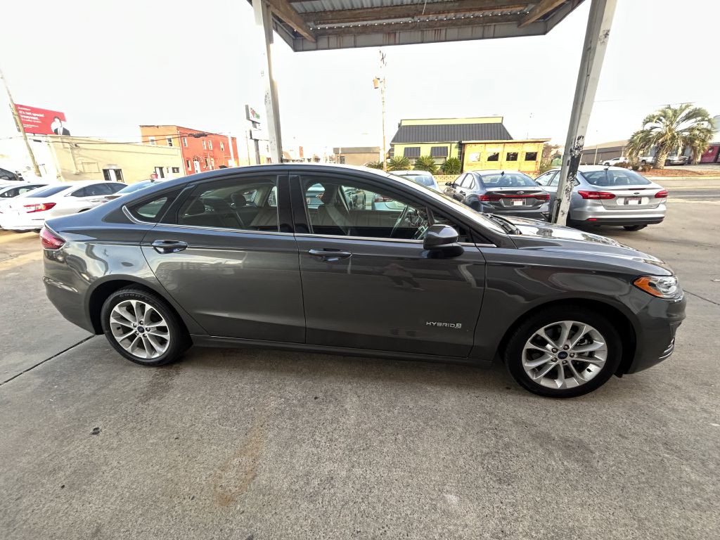 2019 Ford Fusion Image 5