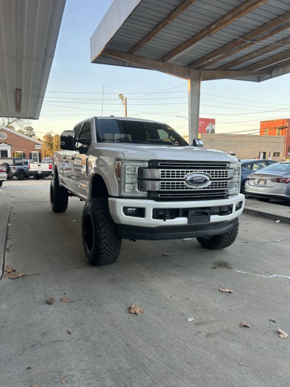 2017 Ford F-250 Image 4