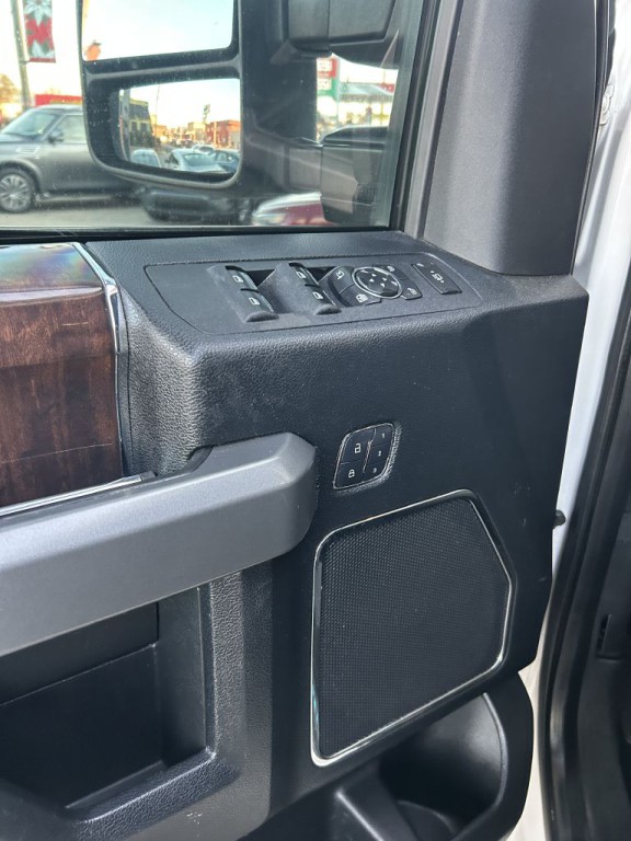 2017 Ford F-250 Image 10