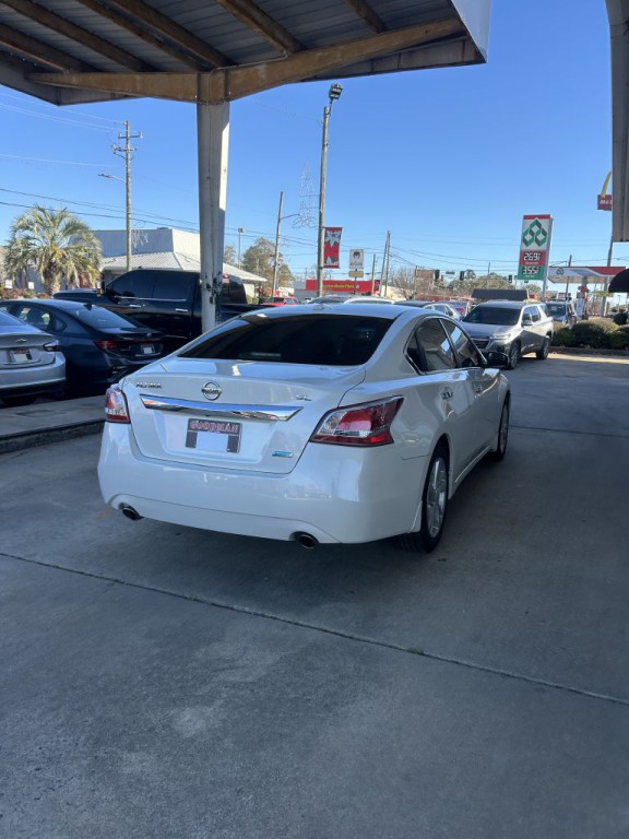 2013 Nissan Altima Image 6