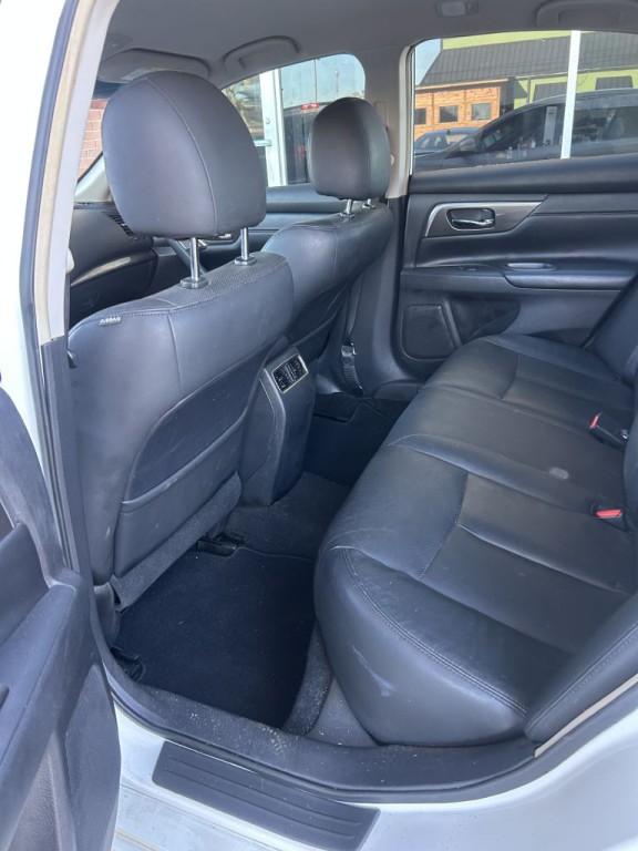 2013 Nissan Altima Image 14