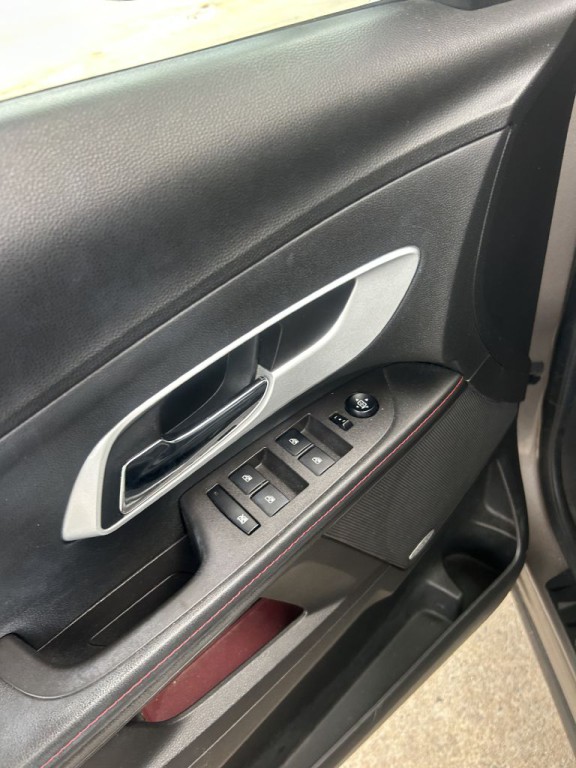 2010 Chevrolet Equinox Image 10