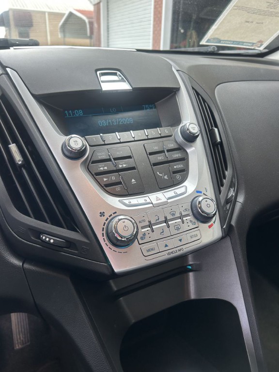 2010 Chevrolet Equinox Image 12