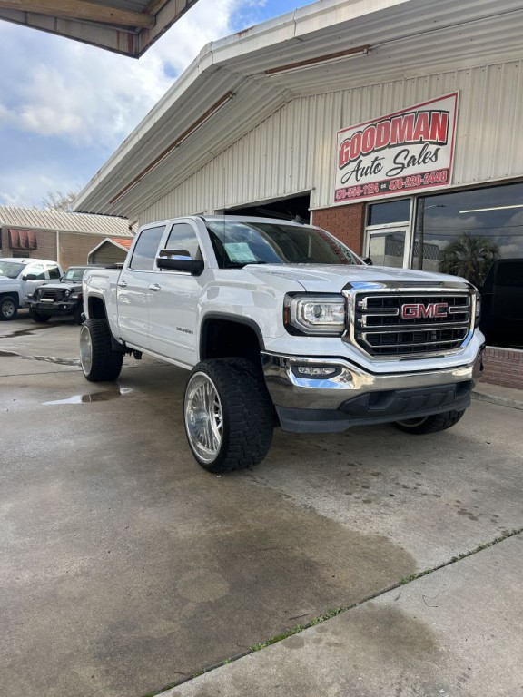 2017 GMC Sierra Image 8