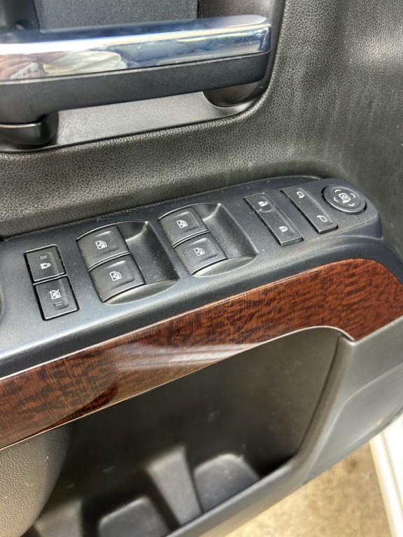 2017 GMC Sierra Image 9