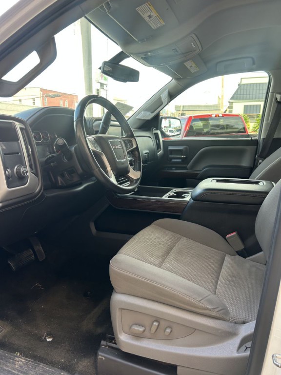 2017 GMC Sierra Image 10