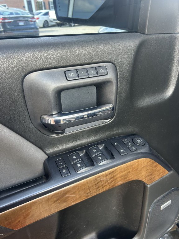 2017 Chevrolet Silverado 1500 Image 10