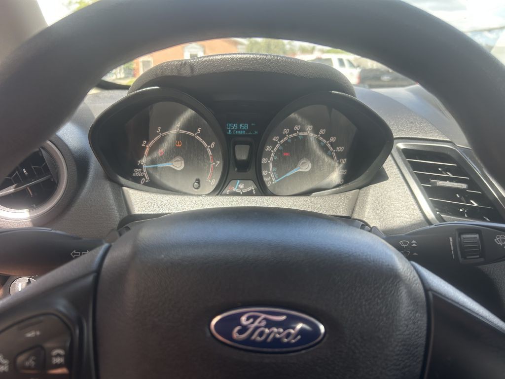 2019 Ford Fiesta Image 8