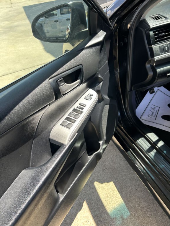 2014 Toyota Camry Image 8