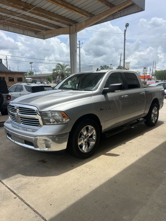 2017 RAM 1500 Image 4