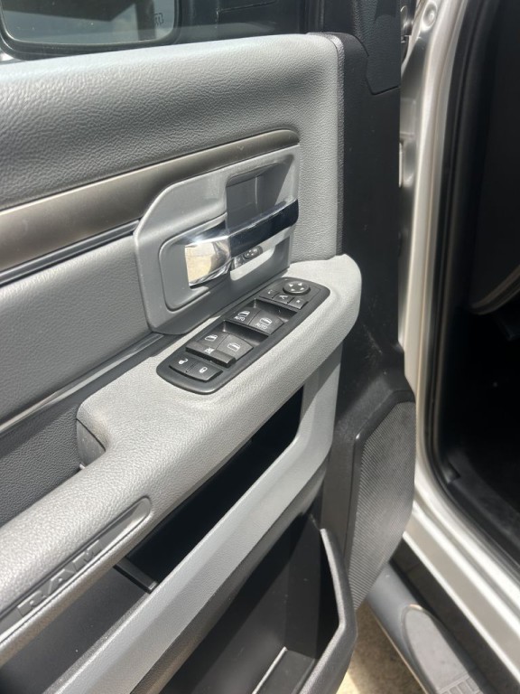 2017 RAM 1500 Image 7