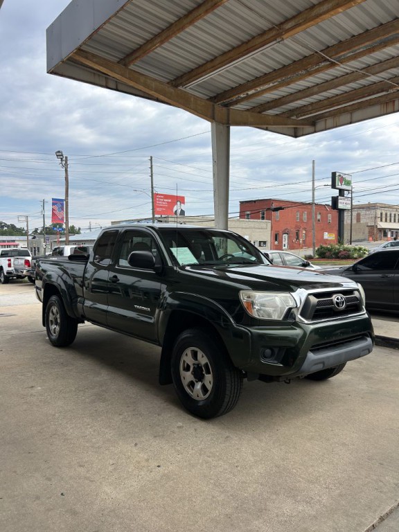 2014 Toyota Tacoma Image 3