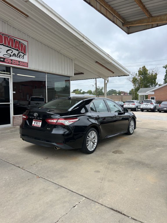 2019 Toyota Camry Image 5