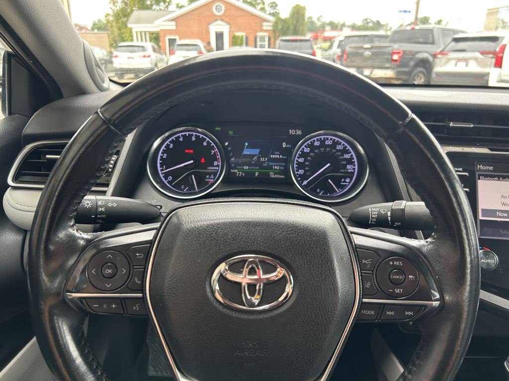 2019 Toyota Camry Image 8