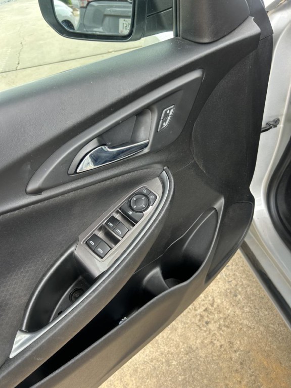 2020 Chevrolet Malibu Image 7