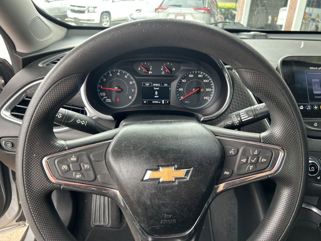 2020 Chevrolet Malibu Image 8