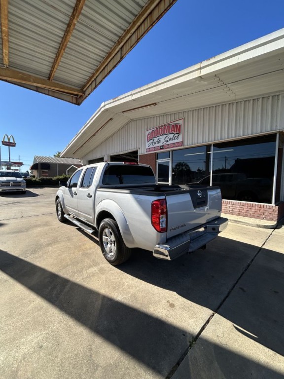 2012 Nissan Frontier Image 6