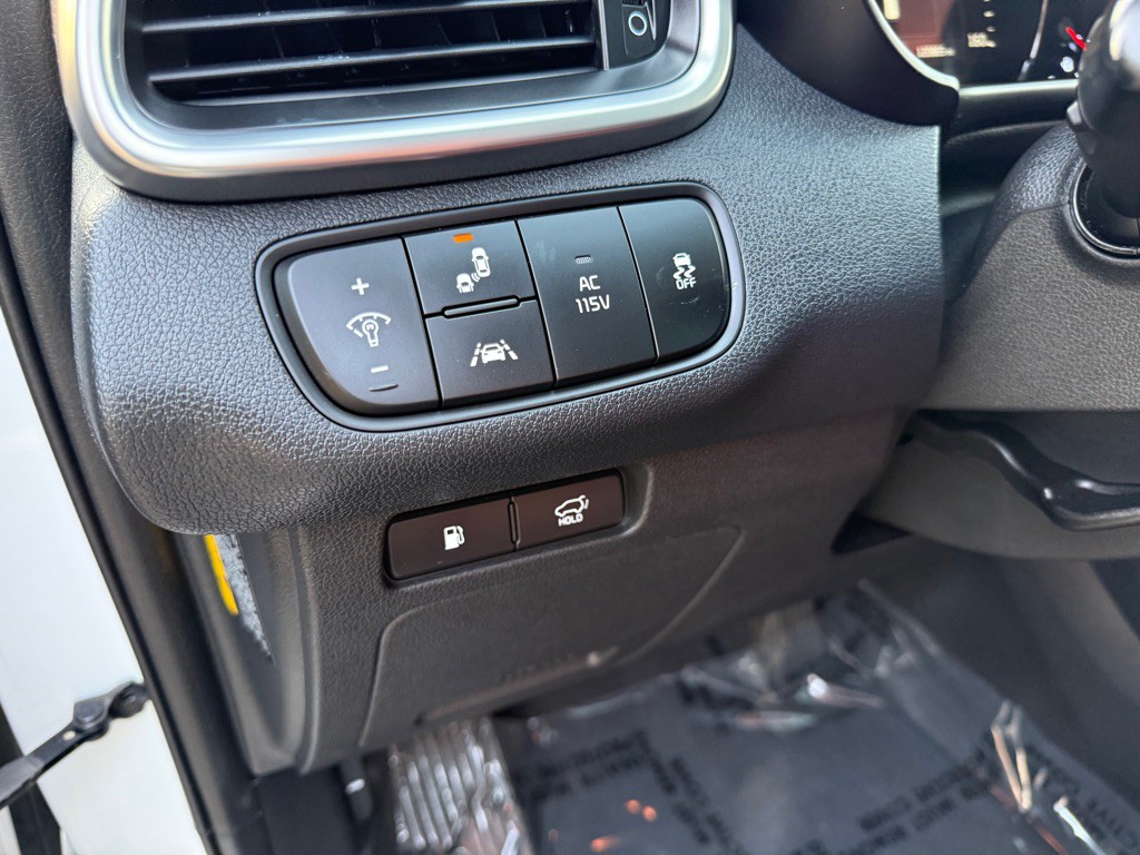 2017 Kia Sorento Image 13