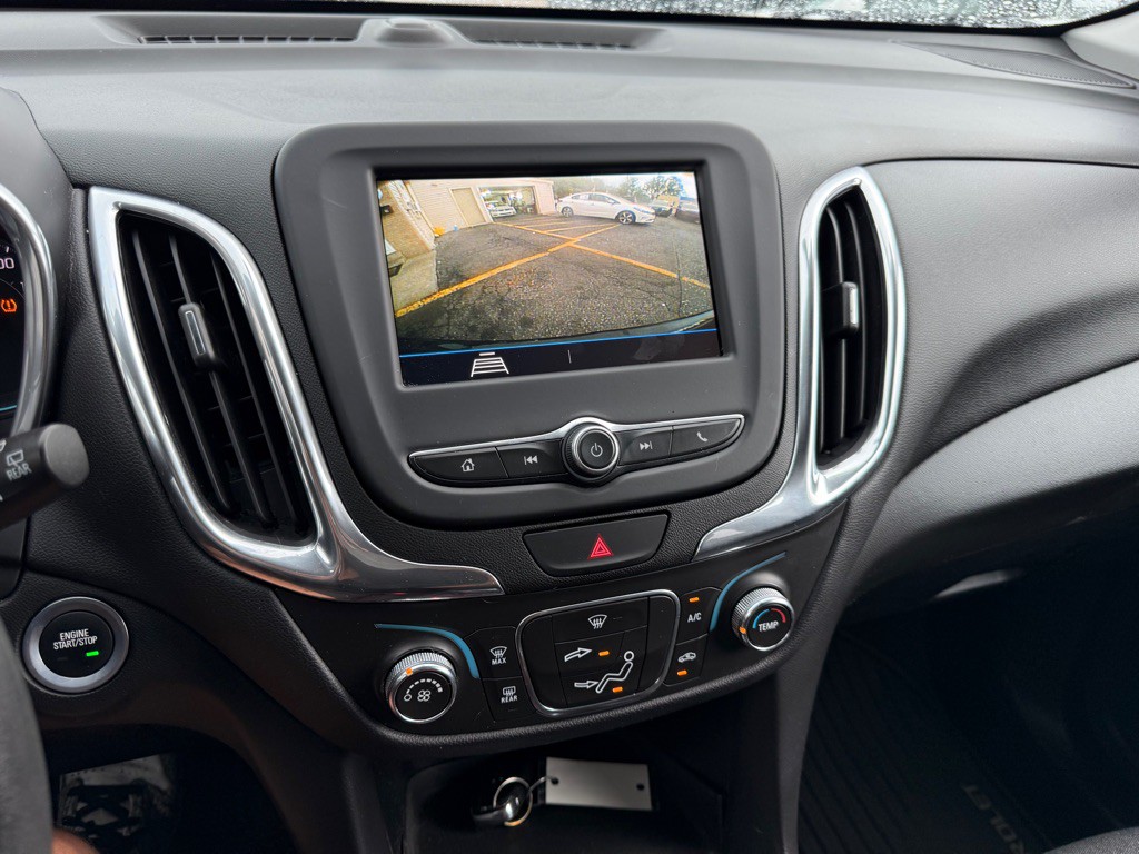 2019 Chevrolet Equinox Image 15