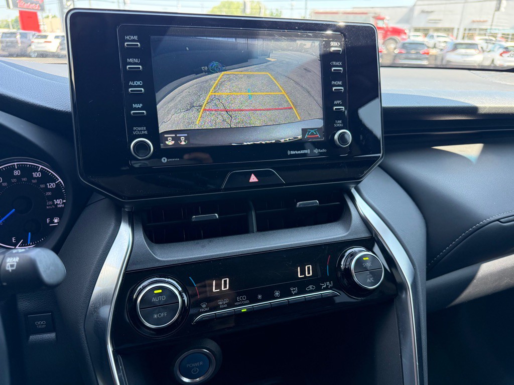 2021 Toyota Venza Image 15