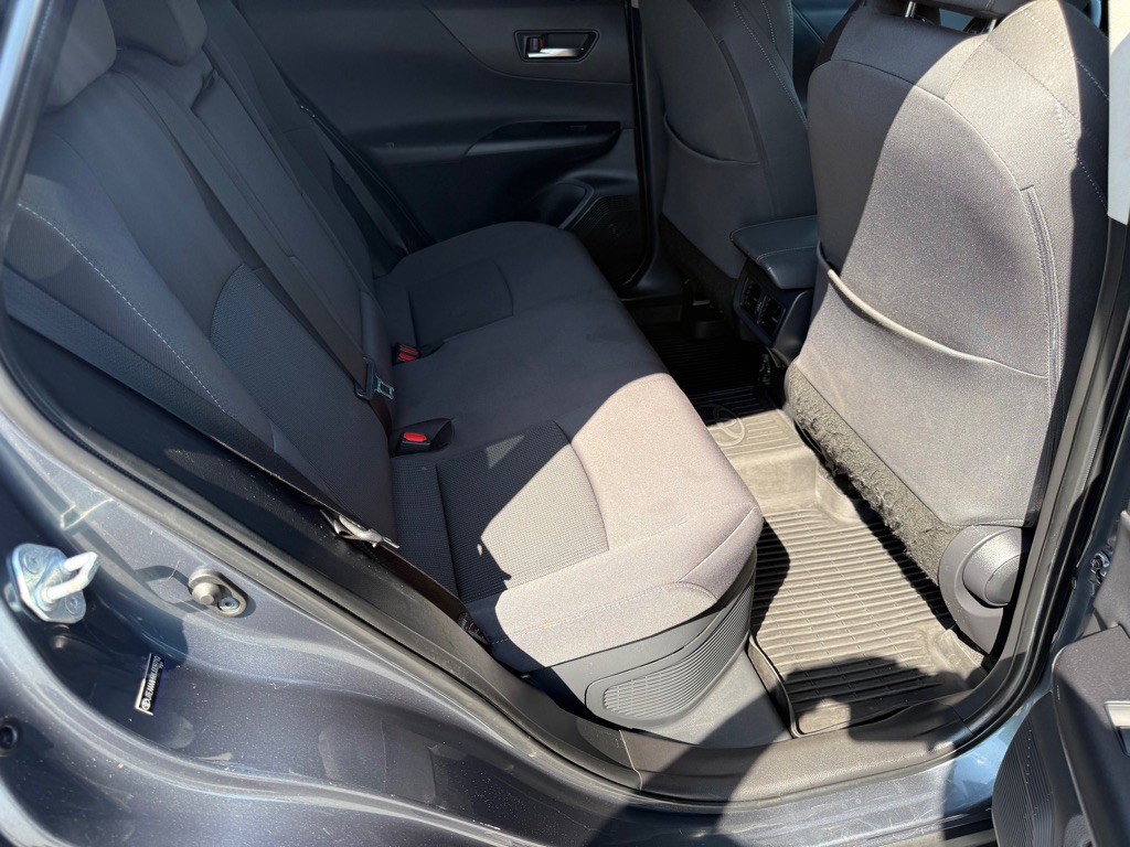 2021 Toyota Venza Image 23