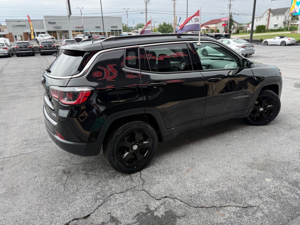 2018 Jeep Compass Image 6