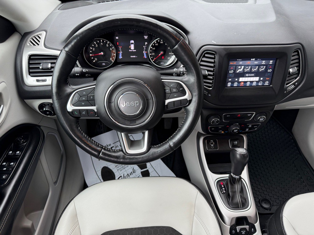 2018 Jeep Compass Image 9