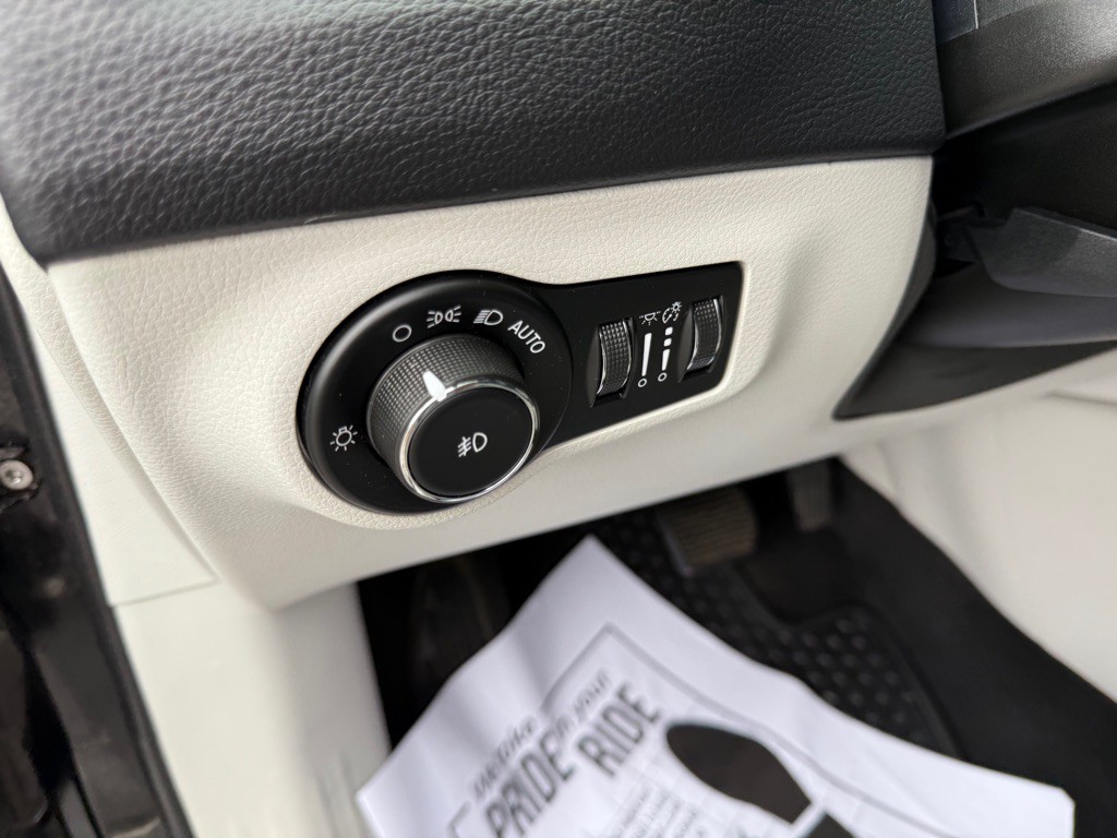 2018 Jeep Compass Image 12