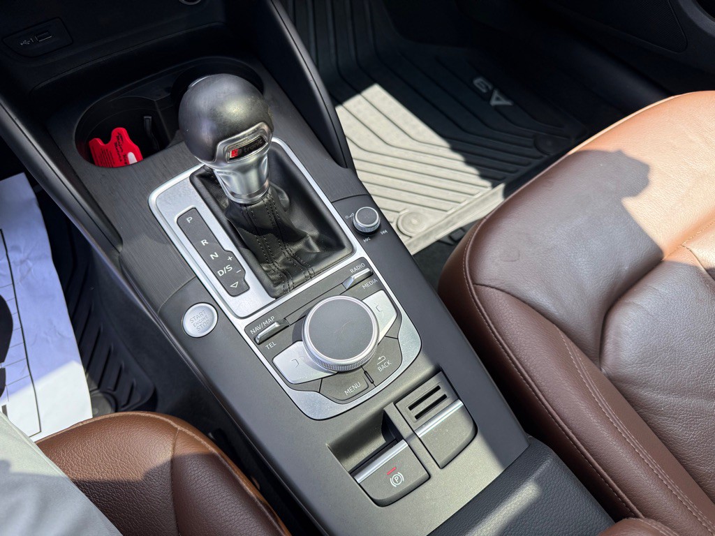 2017 Audi A3 Image 19