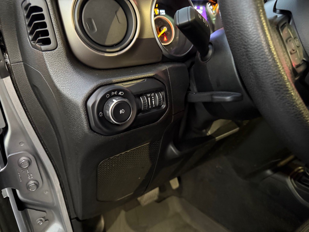 2020 Jeep Wrangler Unlimited Image 12