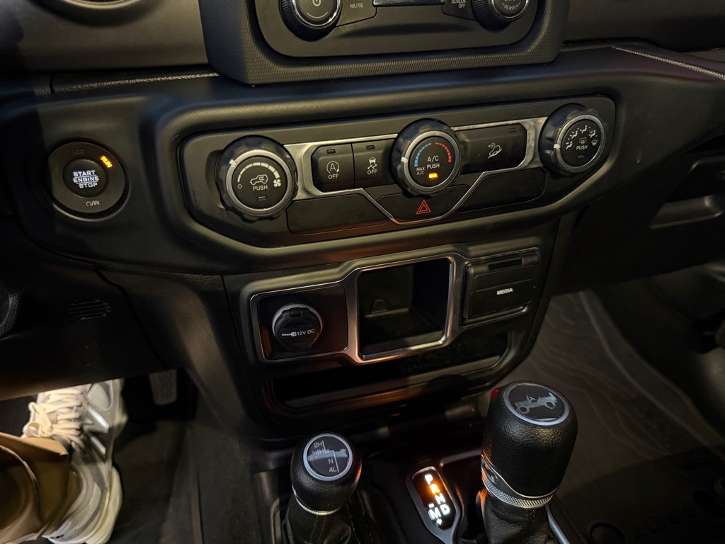 2020 Jeep Wrangler Unlimited Image 16