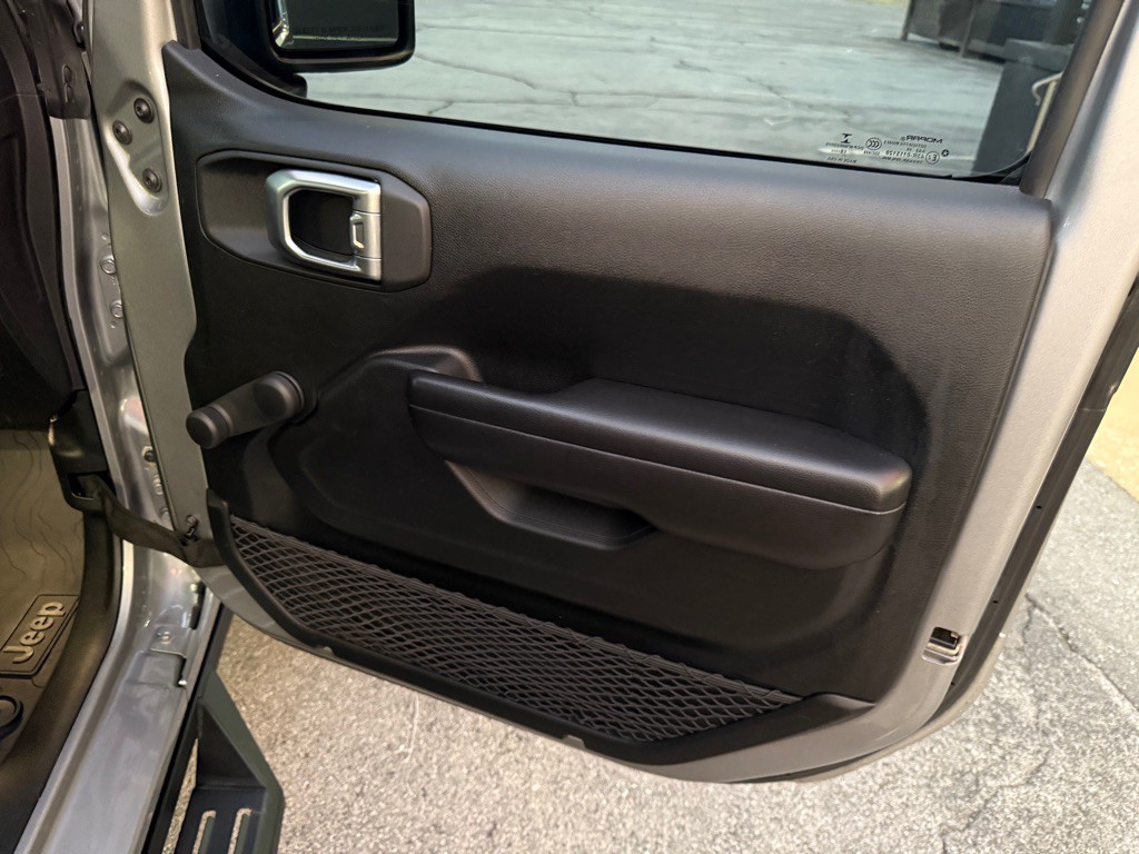2020 Jeep Wrangler Unlimited Image 24