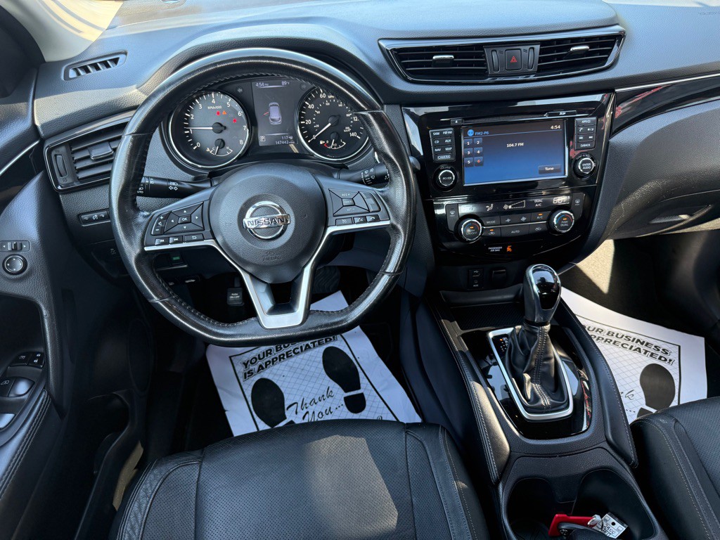 2017 Nissan Rogue Image 10