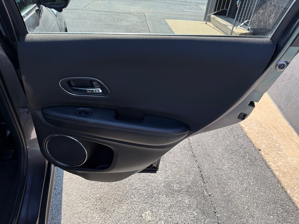2016 Honda HR-V Image 21