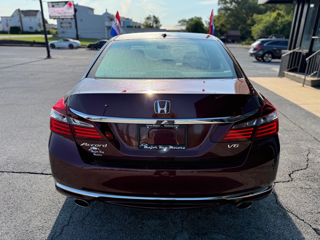 2016 Honda Accord Image 6