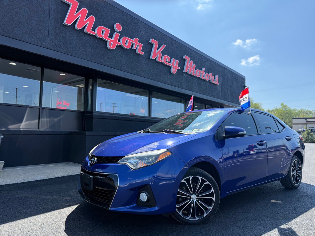 2016 Toyota Corolla Image 1