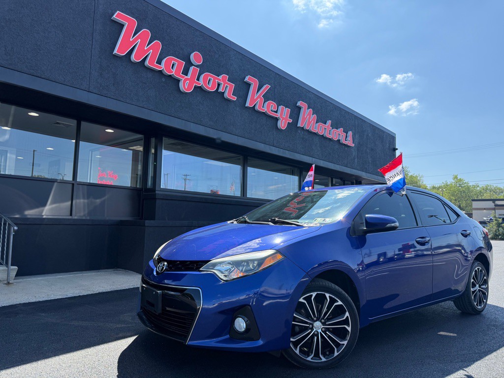 2016 Toyota Corolla Image 2