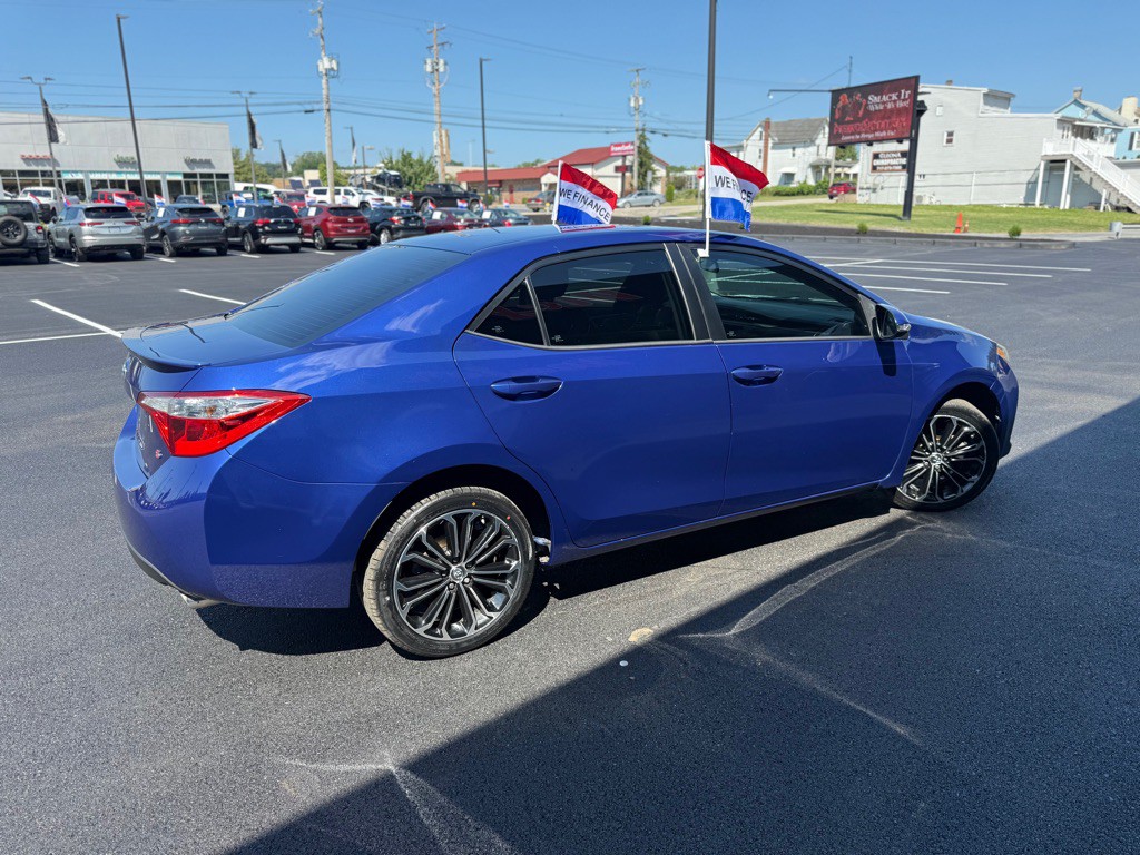 2016 Toyota Corolla Image 7