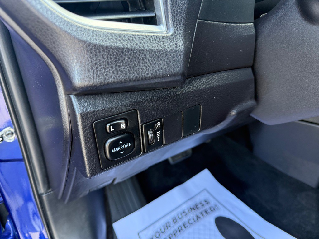 2016 Toyota Corolla Image 13