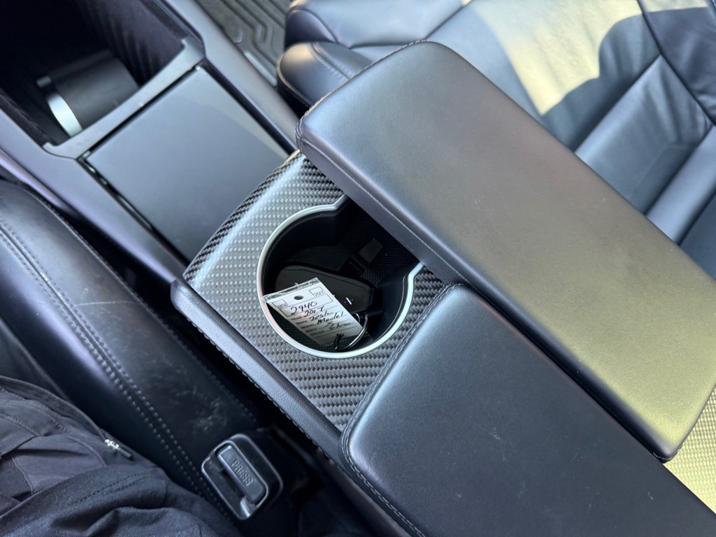 2017 Tesla Model X Image 17